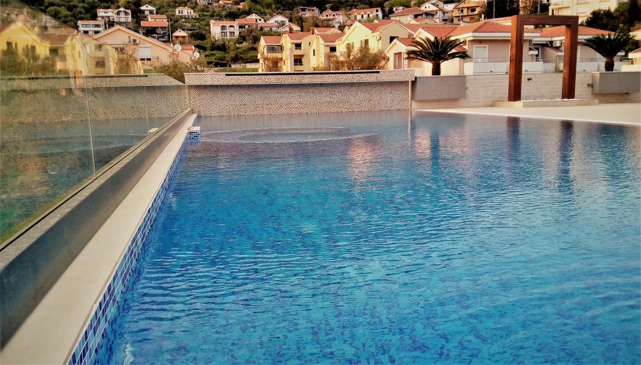 Apartment Sun Village Goran Herceg Novi Zewnętrze zdjęcie