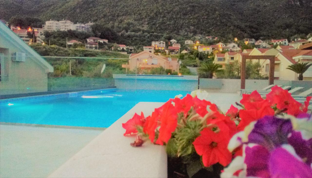 Apartment Sun Village Goran Herceg Novi Zewnętrze zdjęcie